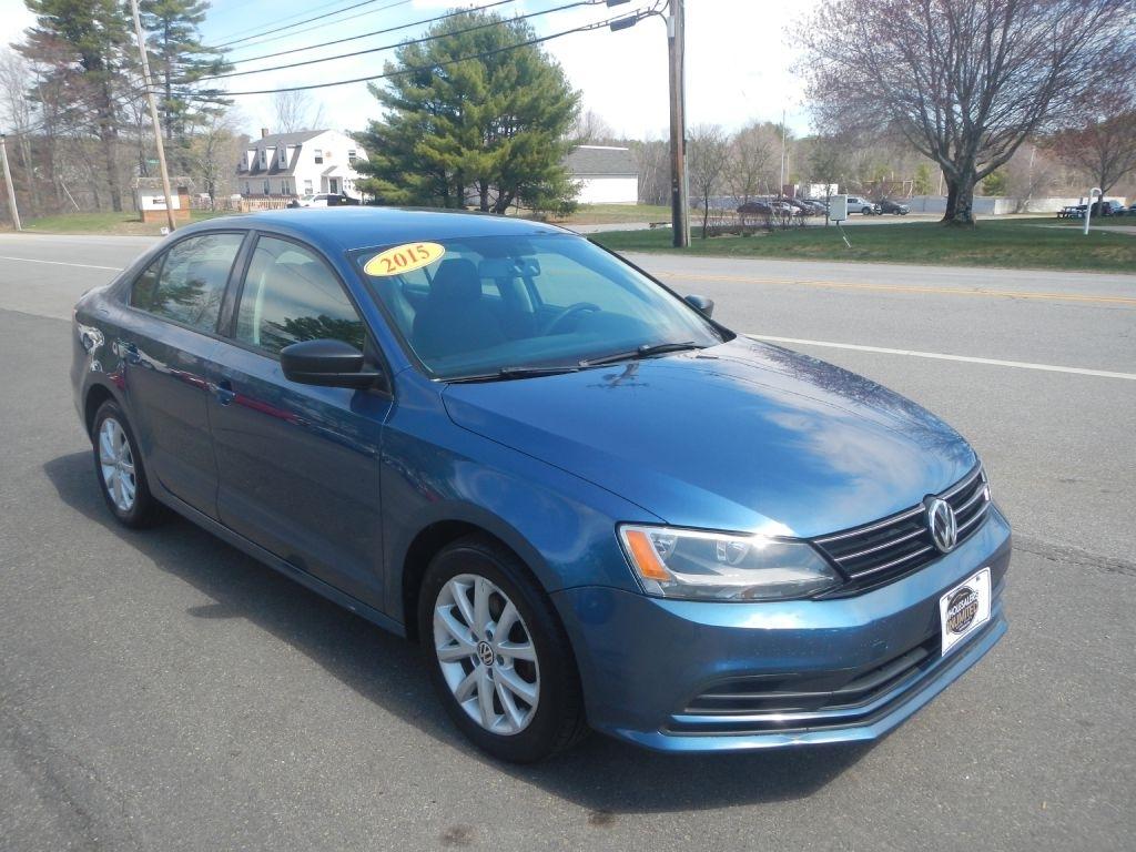 Volkswagen Jetta SE 6A 2015