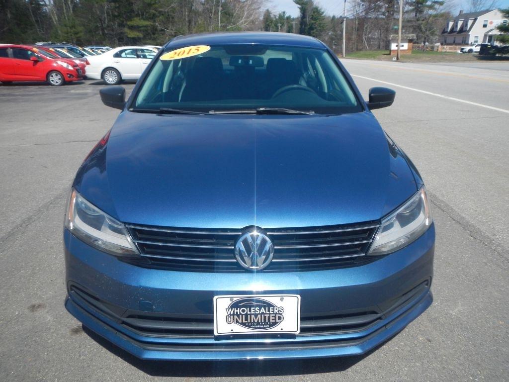 Volkswagen Jetta SE 6A 2015
