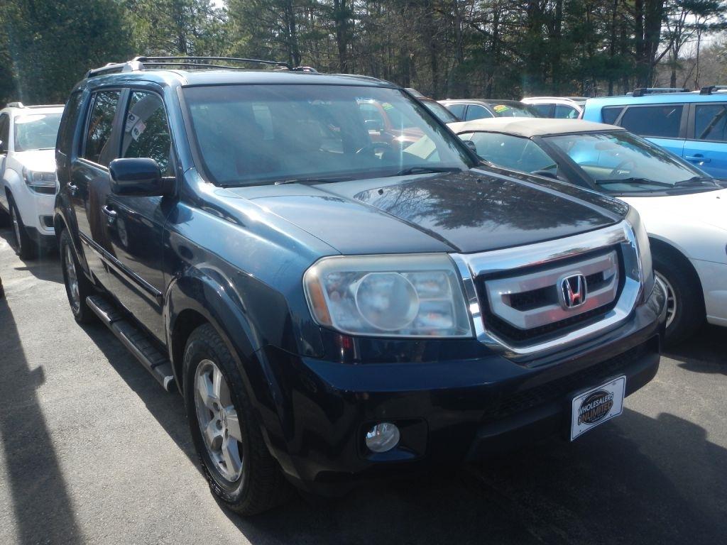 Honda Pilot EX-L 4WD 5-Spd AT with Navigation 2011