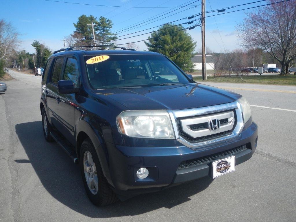 Honda Pilot EX-L 4WD 5-Spd AT with Navigation 2011