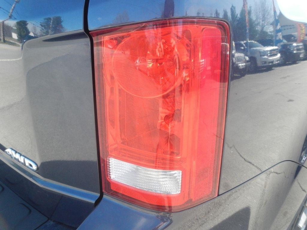 Honda Pilot EX-L 4WD 5-Spd AT with Navigation 2011