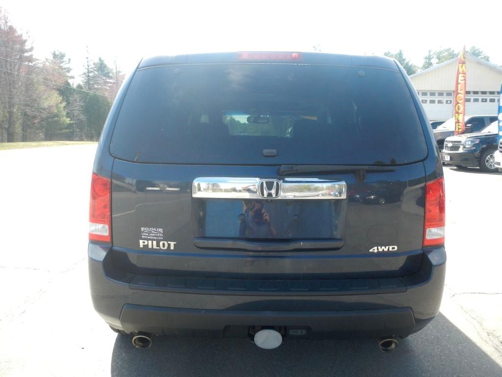 Honda Pilot EX-L 4WD 5-Spd AT with Navigation 2011