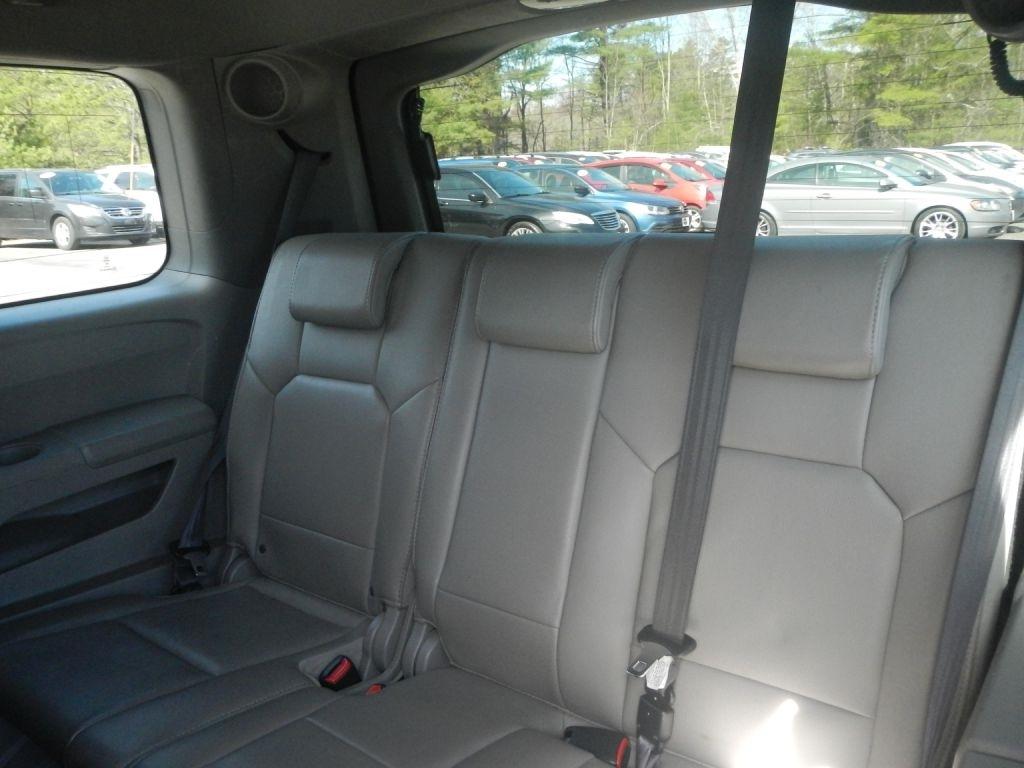 Honda Pilot EX-L 4WD 5-Spd AT with Navigation 2011