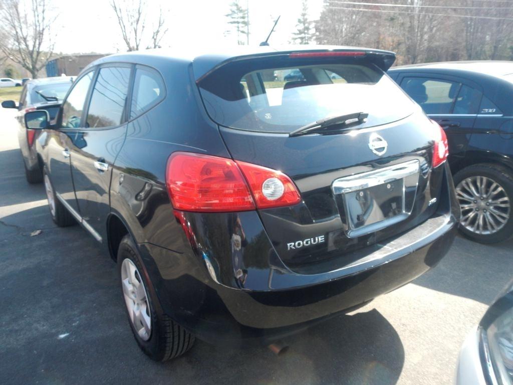 Nissan Rogue S AWD 2012