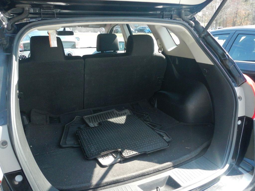 Nissan Rogue S AWD 2012