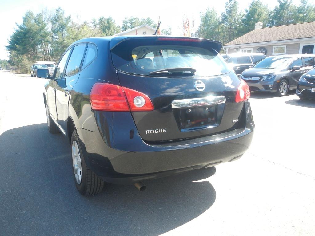 Nissan Rogue S AWD 2012