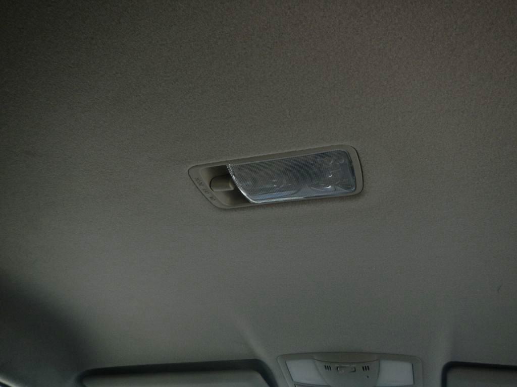 Nissan Rogue S AWD 2012