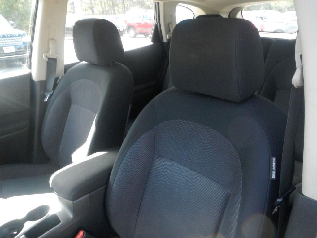 Nissan Rogue S AWD 2012