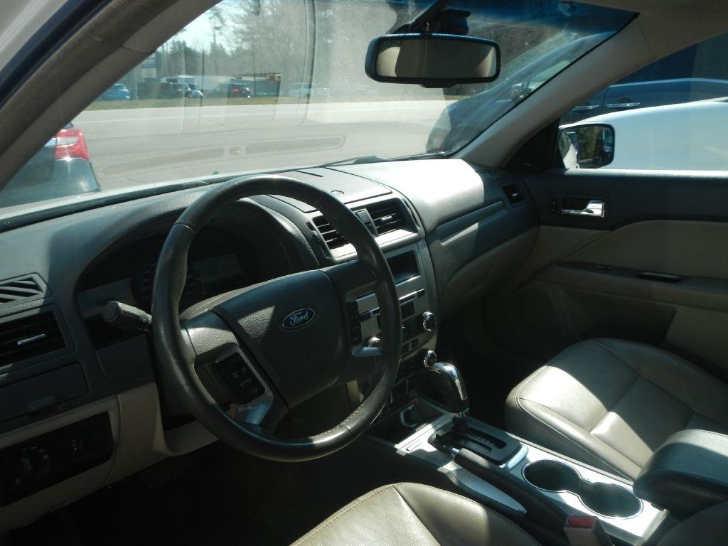 Ford Fusion Hybrid Sedan 2012