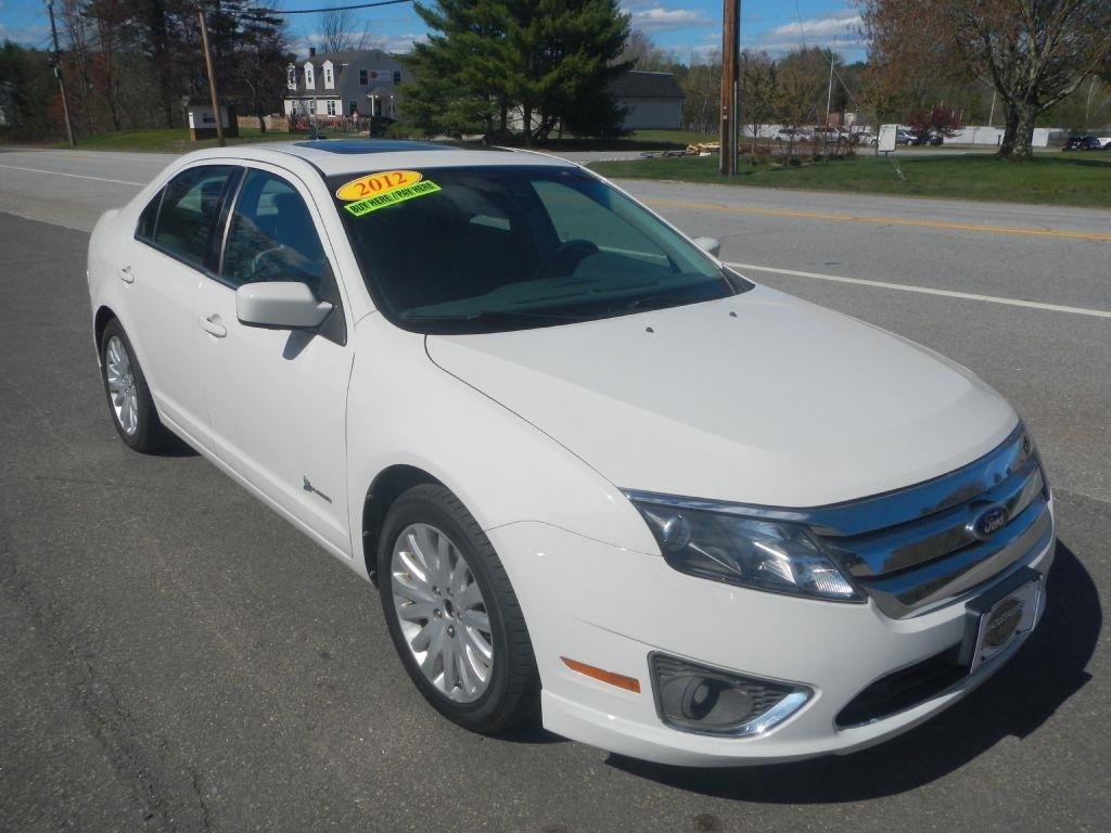 2012 Ford Fusion Hybrid Sedan
