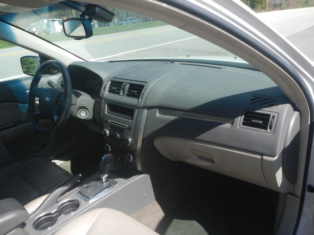 Ford Fusion Hybrid Sedan 2012