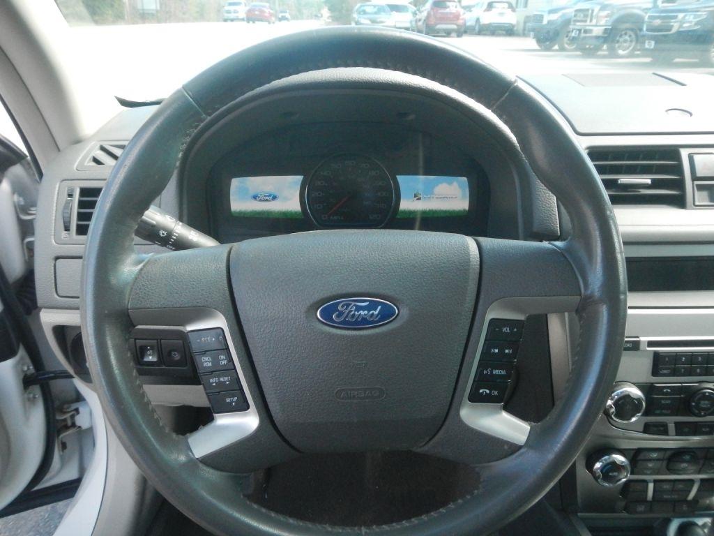 Ford Fusion Hybrid Sedan 2012