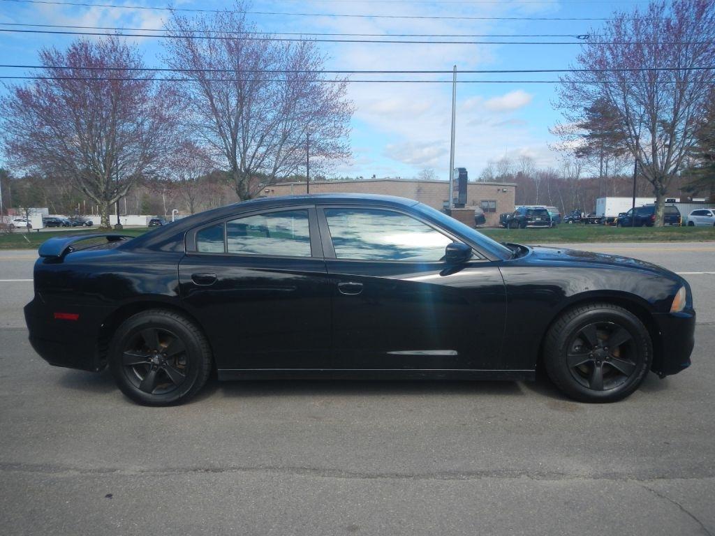 Dodge Charger SE 2013
