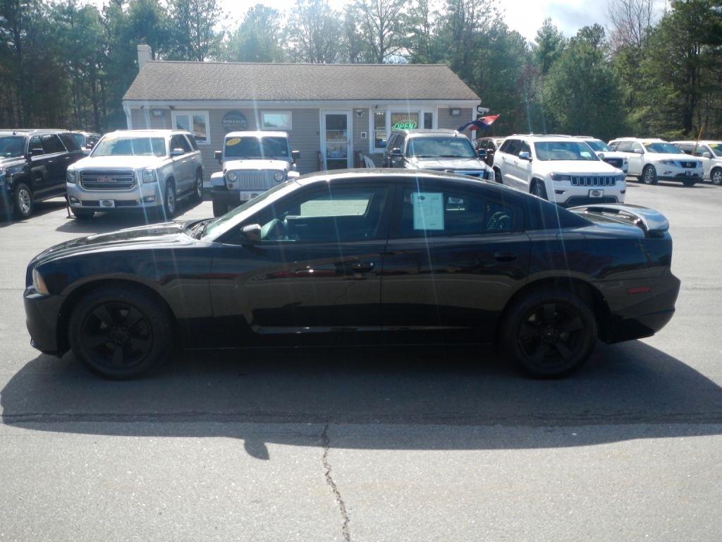 Dodge Charger SE 2013