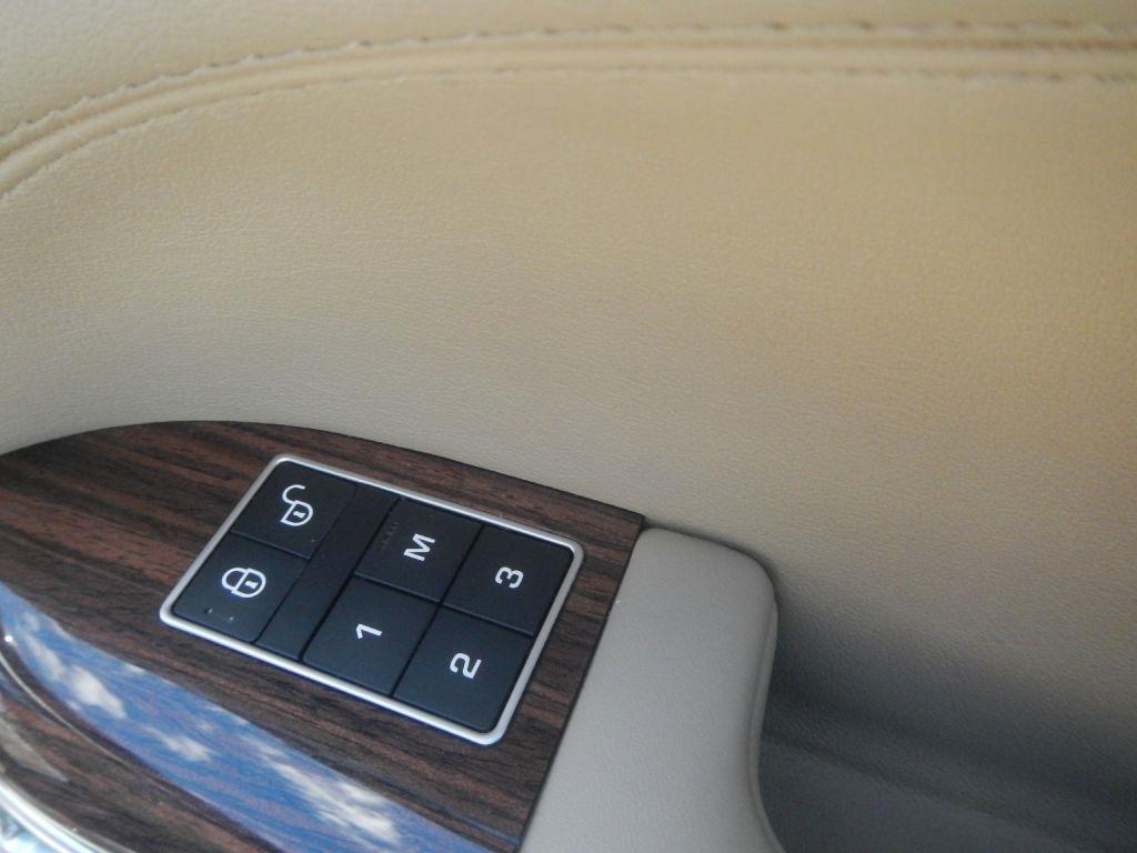 Land Rover Range Rover Supercharged LWB 2016