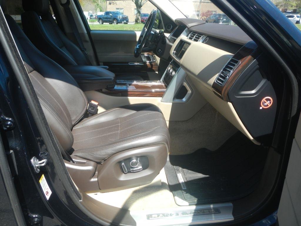 Land Rover Range Rover Supercharged LWB 2016