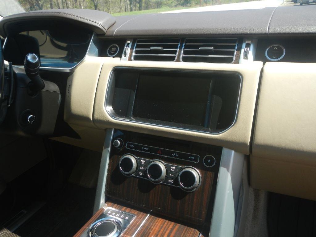 Land Rover Range Rover Supercharged LWB 2016