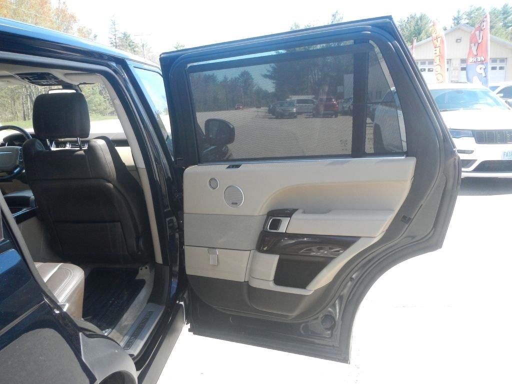 Land Rover Range Rover Supercharged LWB 2016