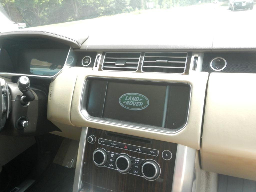 Land Rover Range Rover Supercharged LWB 2016