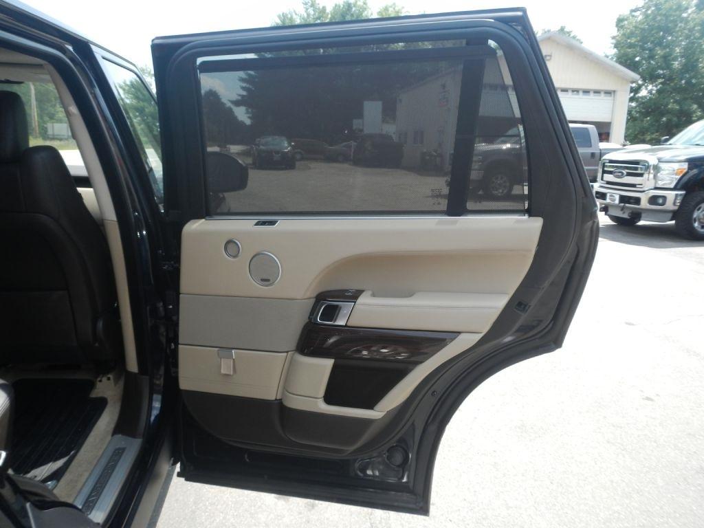 Land Rover Range Rover Supercharged LWB 2016