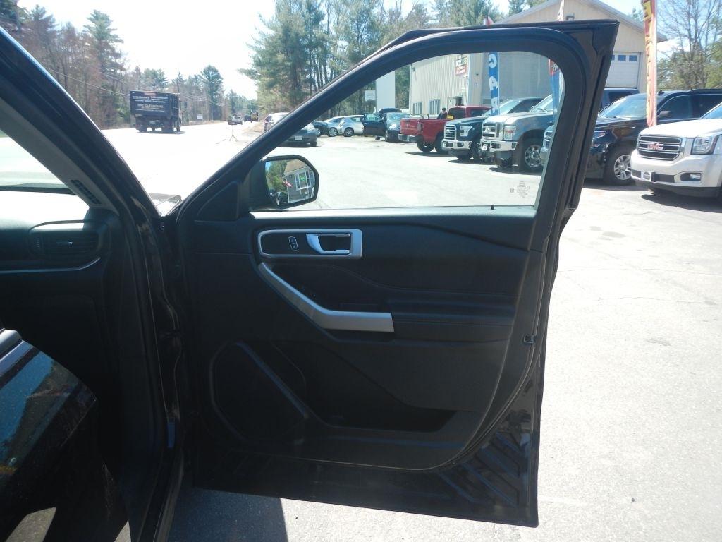 Ford Explorer XLT AWD 2023