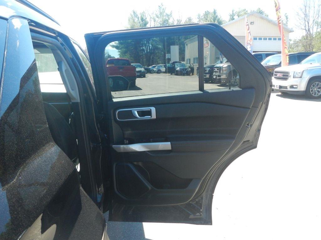 Ford Explorer XLT AWD 2023