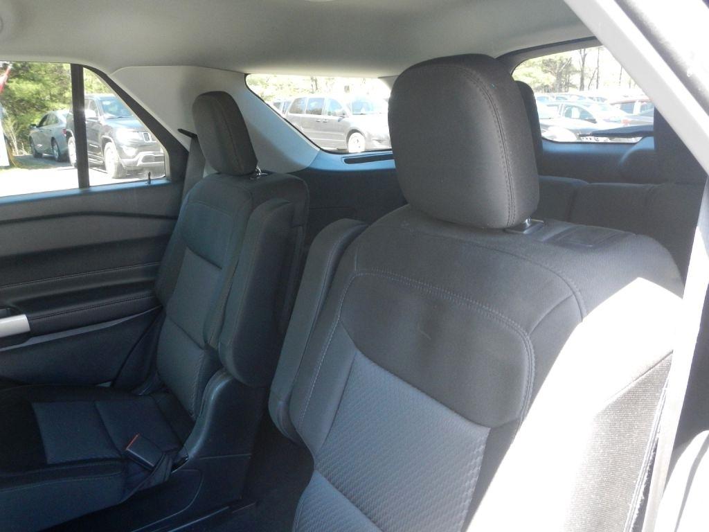 Ford Explorer XLT AWD 2023