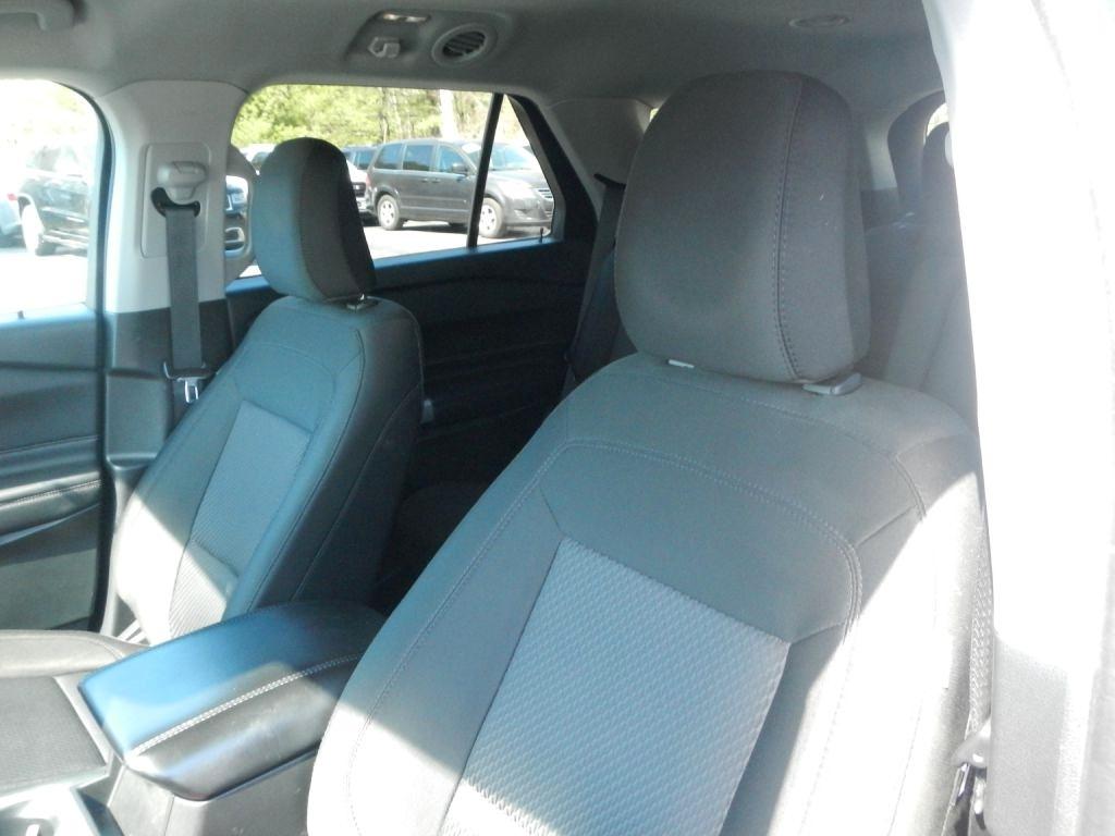 Ford Explorer XLT AWD 2023