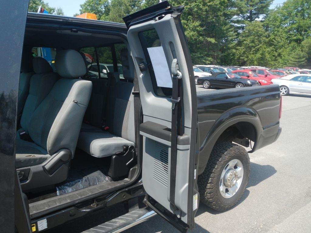 Ford F-350 SD XLT SuperCab 4WD 2012