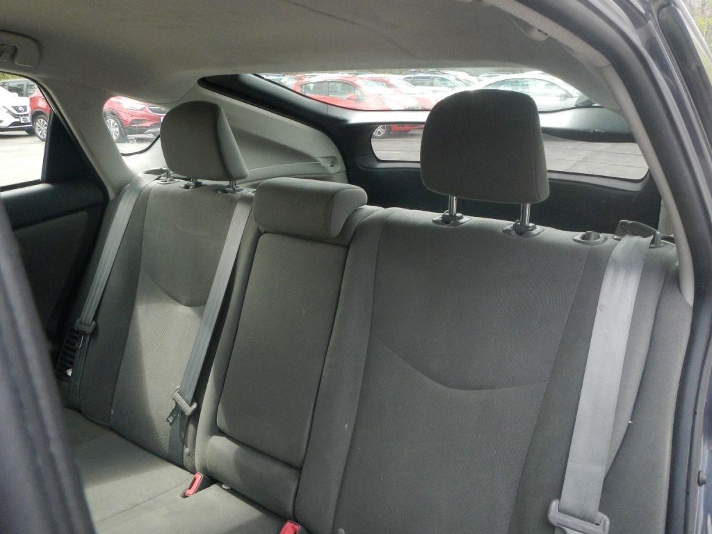 Toyota Prius Plug-In 2012