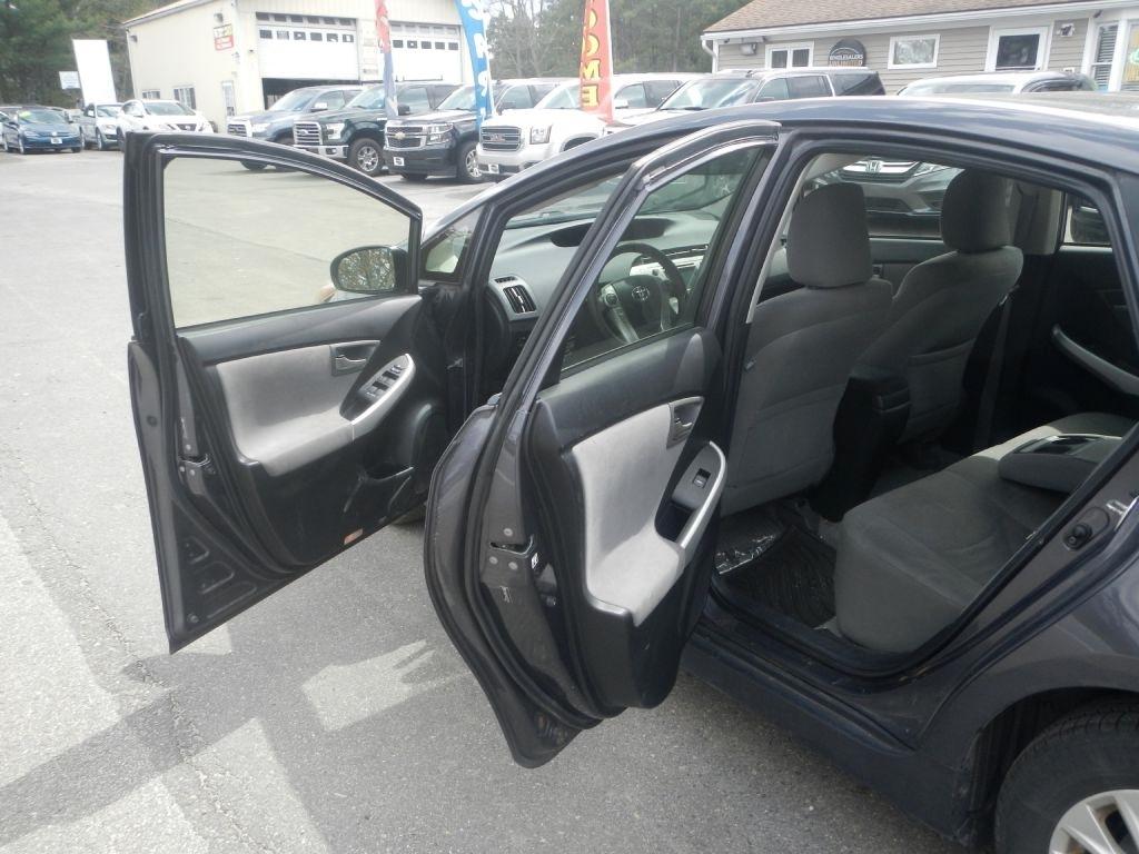 Toyota Prius Plug-In 2012
