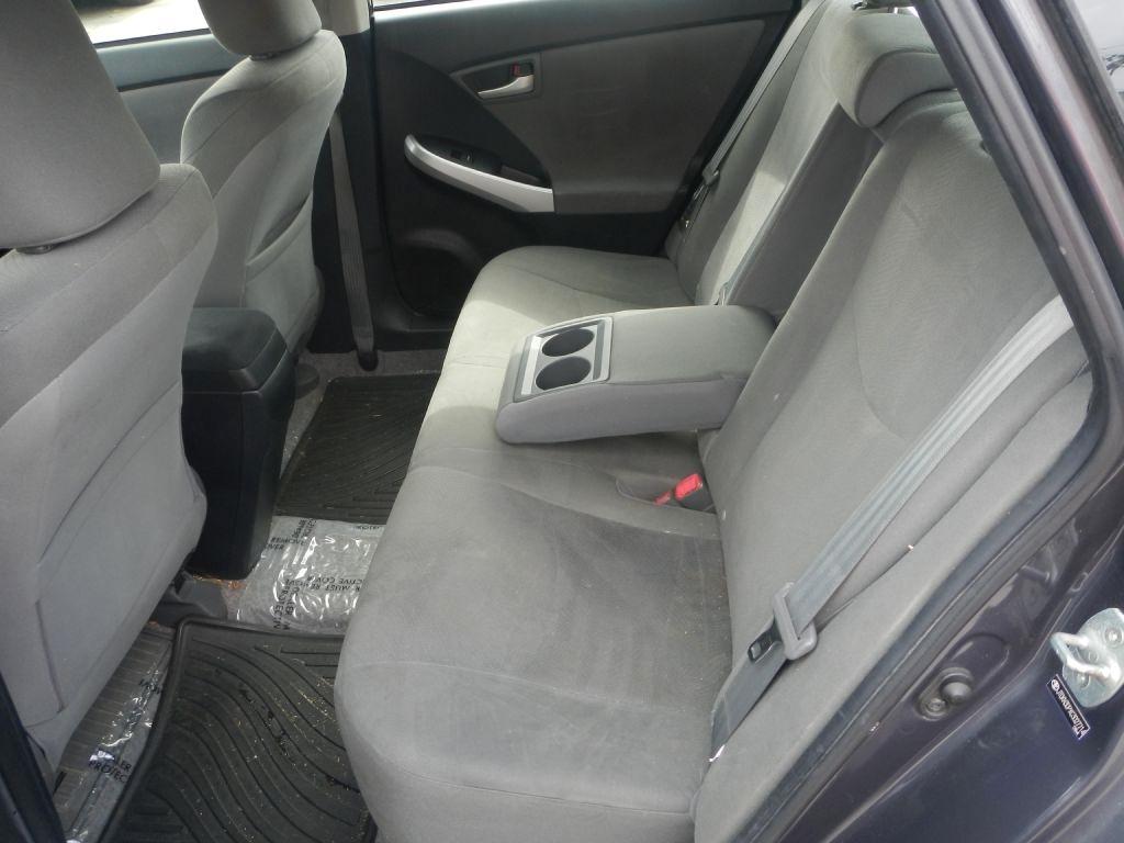 Toyota Prius Plug-In 2012