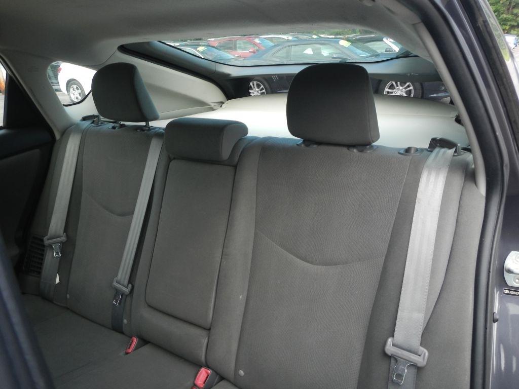 Toyota Prius Plug-In 2012
