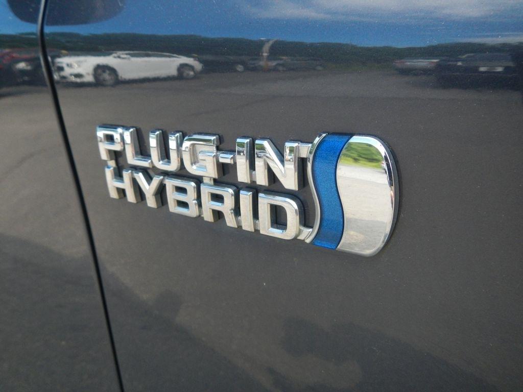Toyota Prius Plug-In 2012