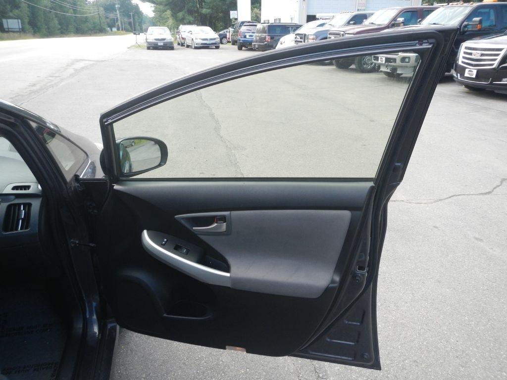 Toyota Prius Plug-In 2012