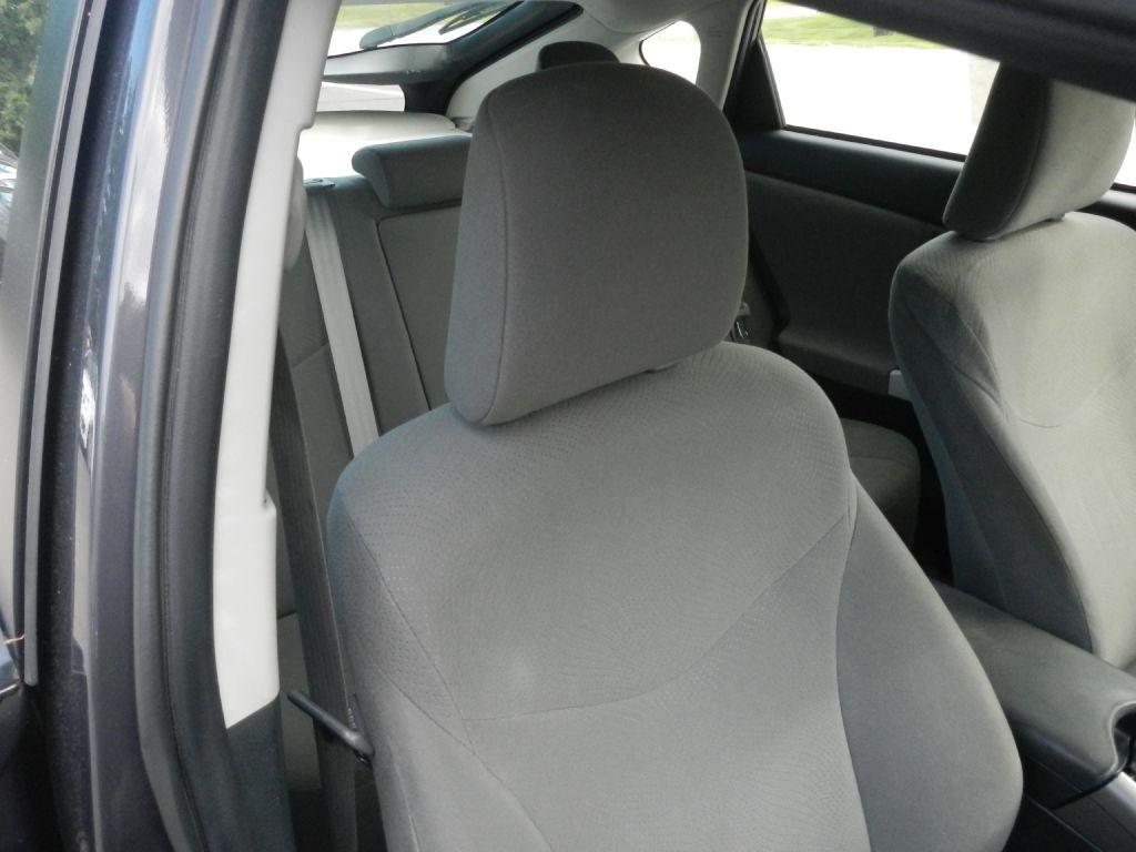 Toyota Prius Plug-In 2012