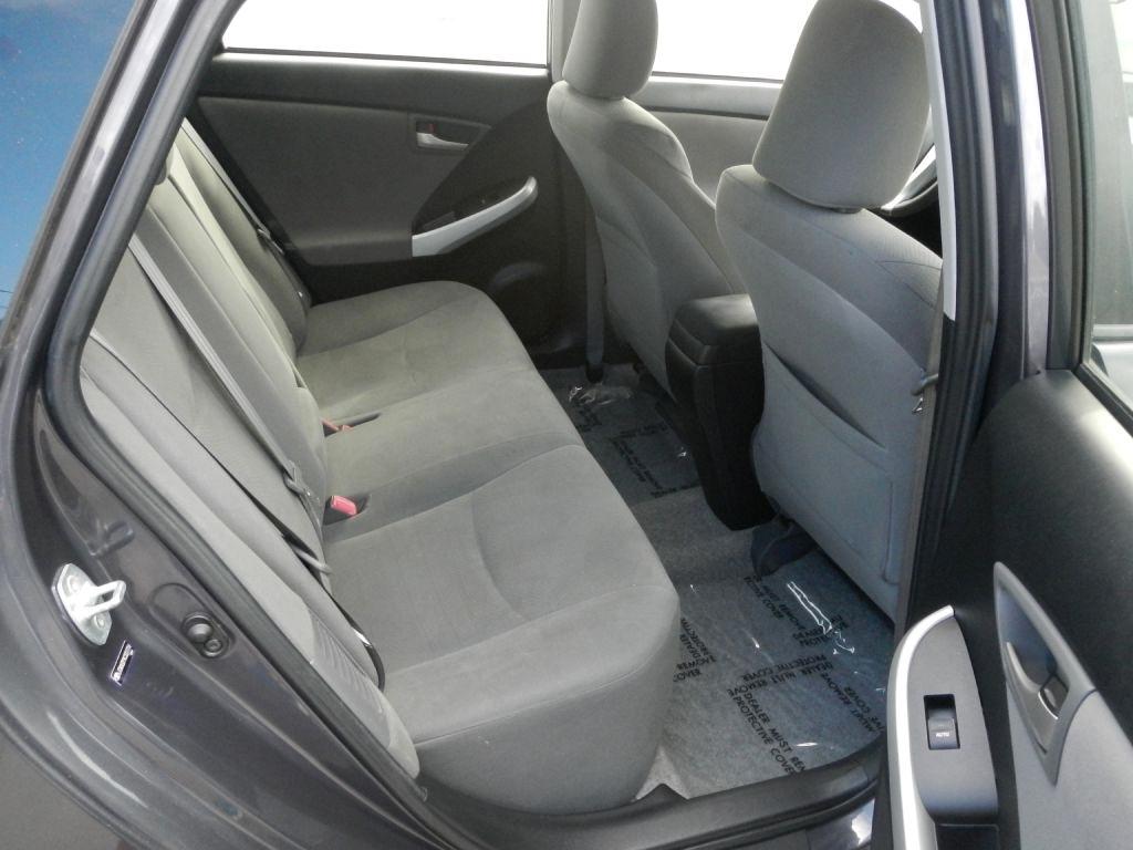Toyota Prius Plug-In 2012