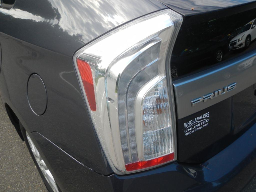 Toyota Prius Plug-In 2012