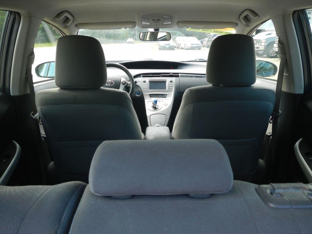 Toyota Prius Plug-In 2012