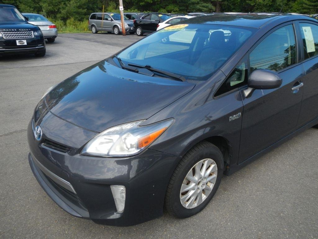 Toyota Prius Plug-In 2012