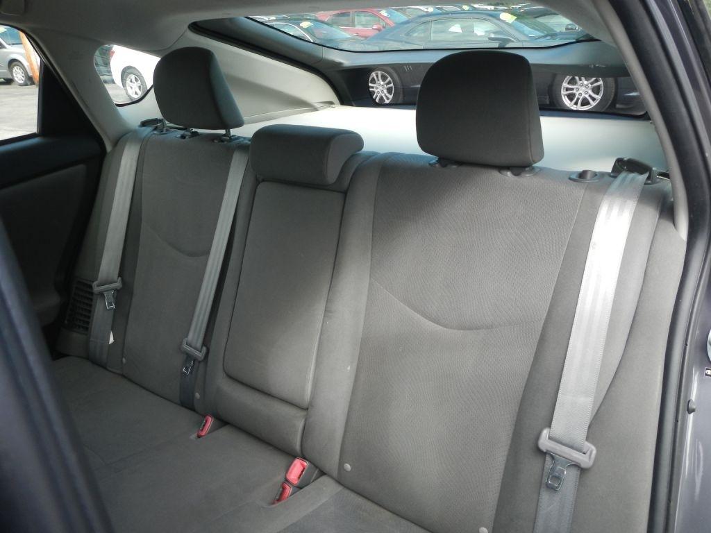 Toyota Prius Plug-In 2012