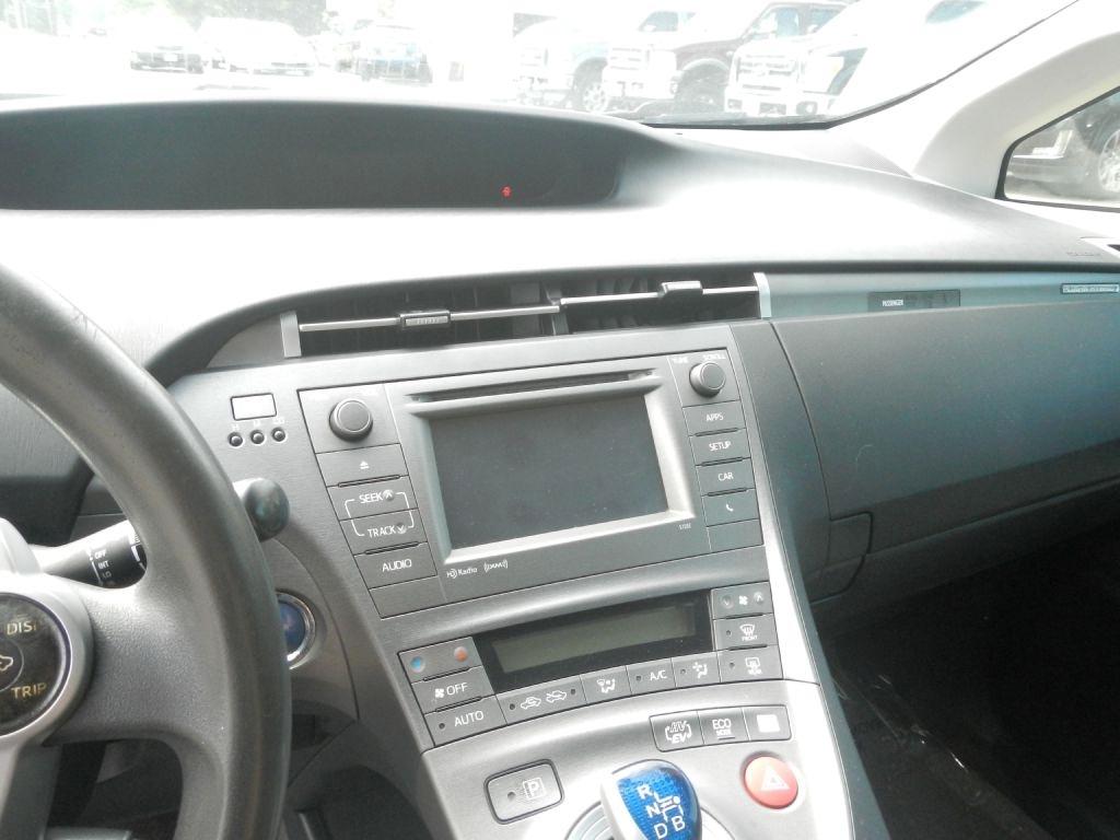 Toyota Prius Plug-In 2012