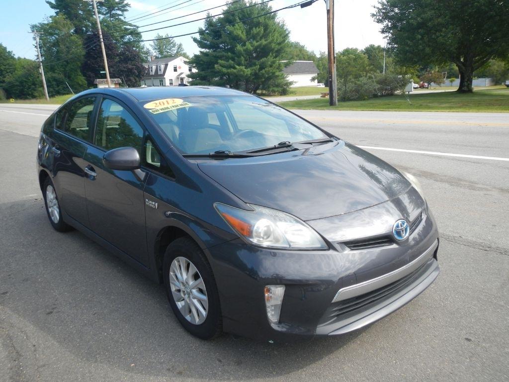 Toyota Prius Plug-In 2012