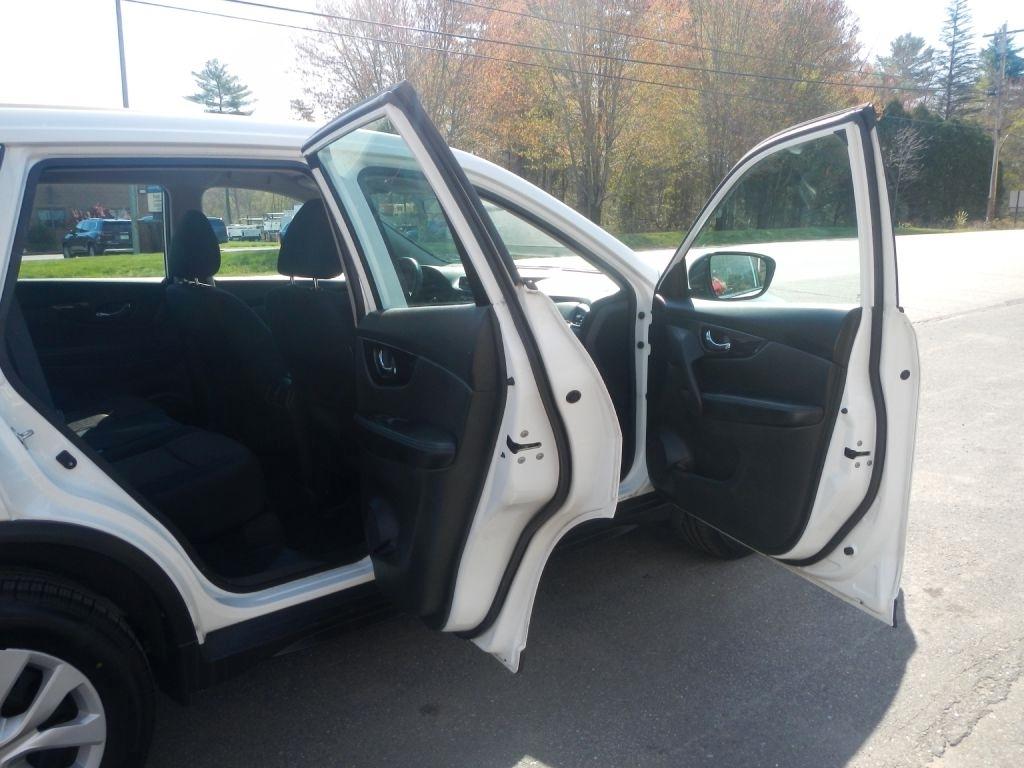 Nissan Rogue SV AWD 2017