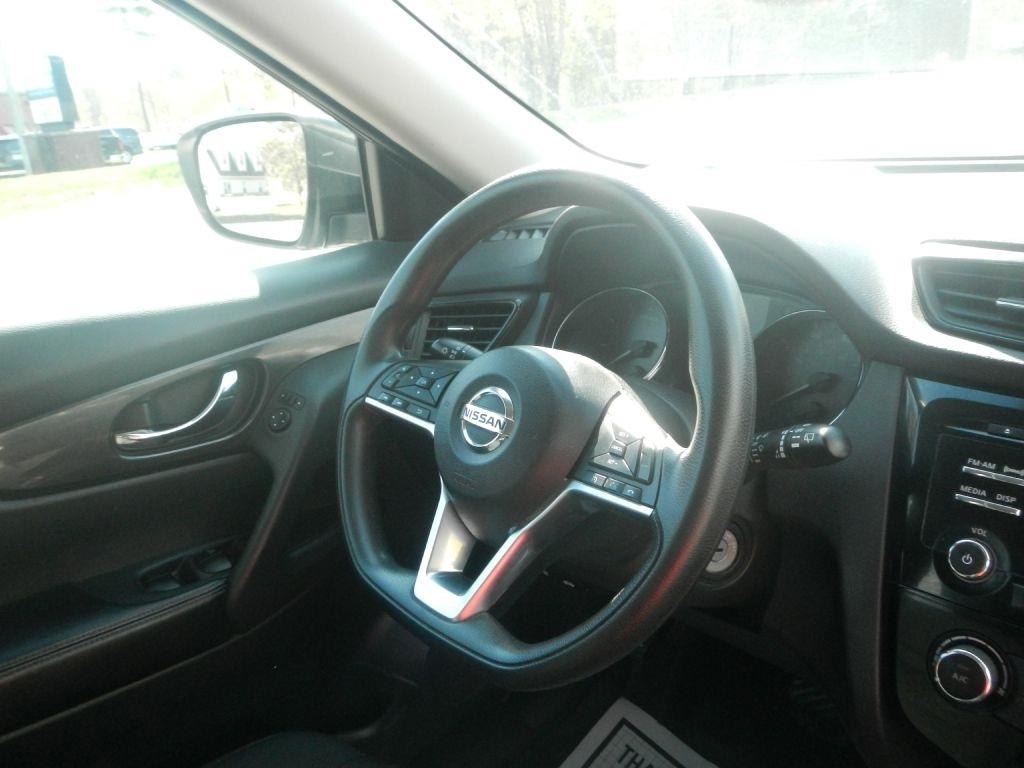 Nissan Rogue SV AWD 2017