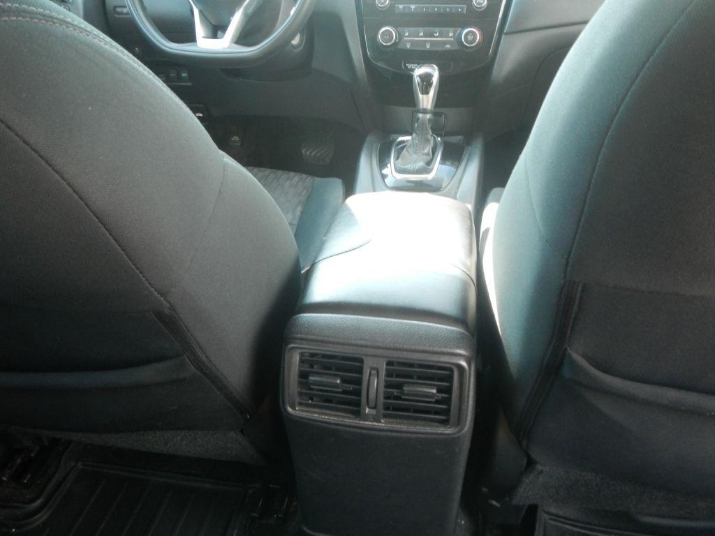 Nissan Rogue SV AWD 2017