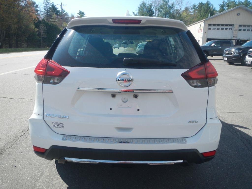 Nissan Rogue SV AWD 2017