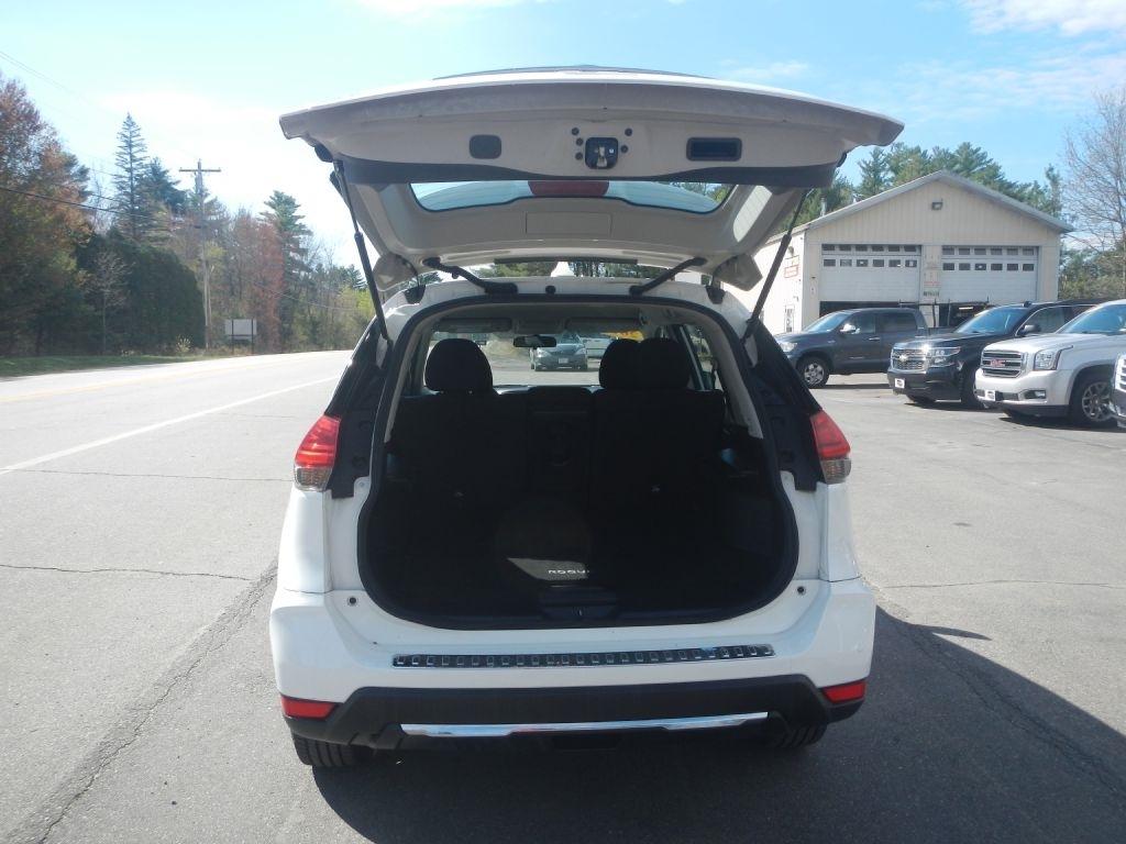 Nissan Rogue SV AWD 2017