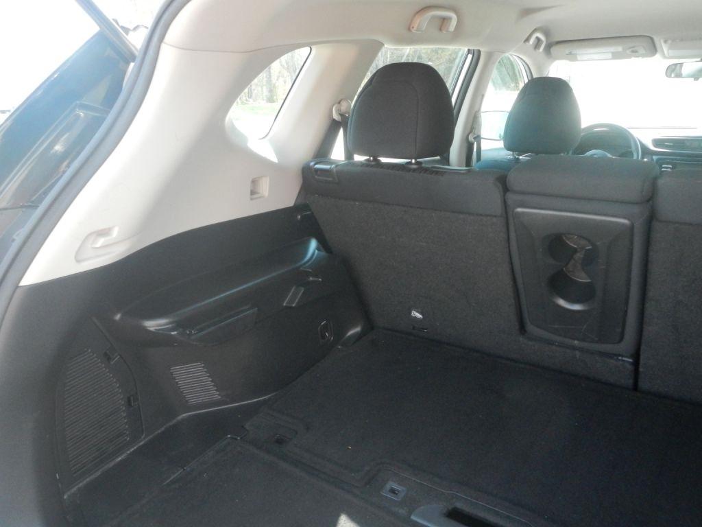 Nissan Rogue SV AWD 2017