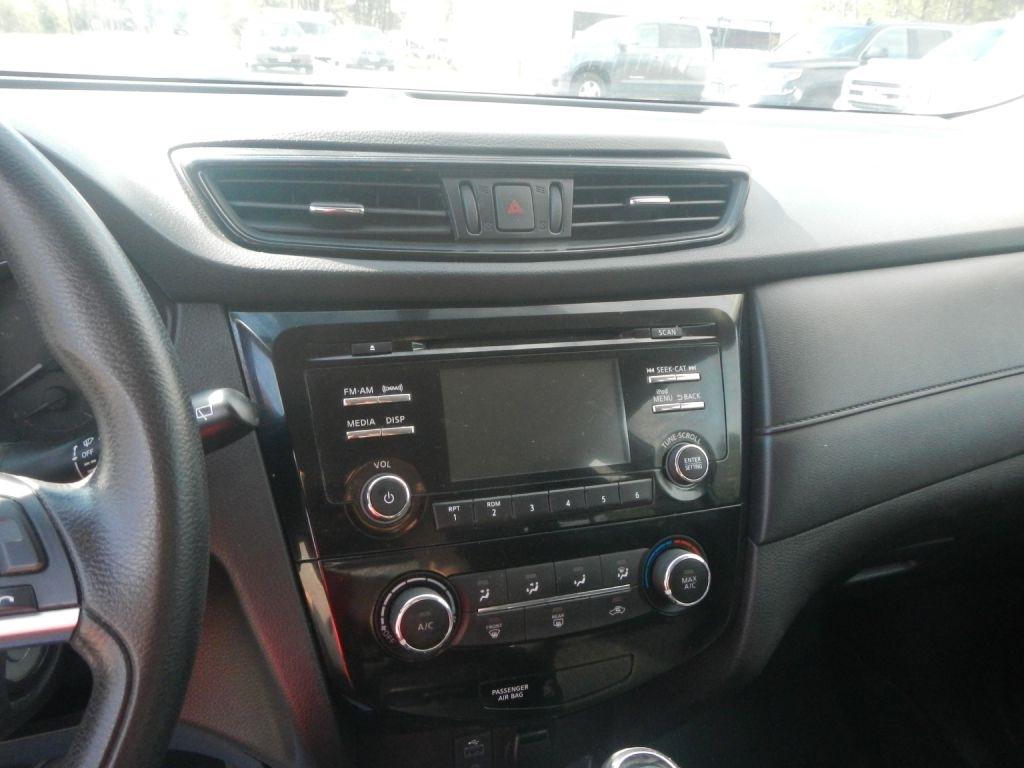 Nissan Rogue SV AWD 2017